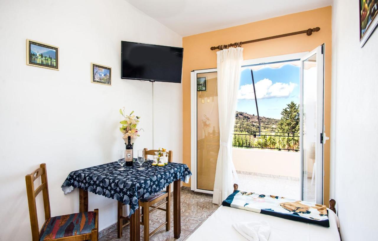 Aristotelis Apartments Razáta Esterno foto